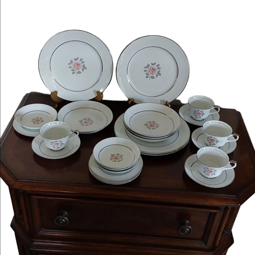 Empress China Made In Japan Platinum 